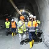 39 години по-късно: Историческият пробив на жп тунела „Лозарево“ е близо