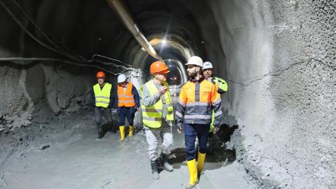 39 години по-късно: Историческият пробив на жп тунела „Лозарево“ е близо