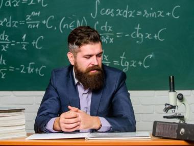 Къде учителите печелят най-много?