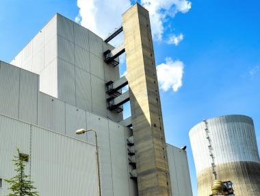 Вечерни новини: Съкращения в ТЕЦ „AES Гълъбово“; Интерес към проектирането на три жп възела