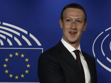 Мета съкращава 8000 работни места заради фокуса върху изкуствения интелект