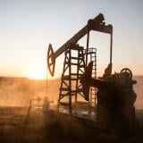 Петролът поскъпва заради опасения от ескалация на войната в Близкия изток