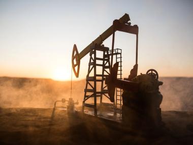 Петролът поскъпва заради опасения от ескалация на войната в Близкия изток