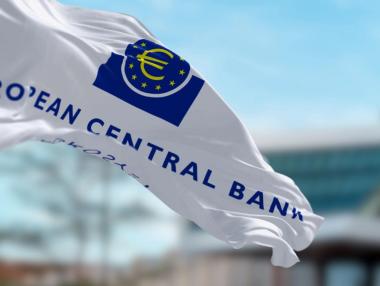 Водещите централни банки отлагат повишаването на лихвените проценти