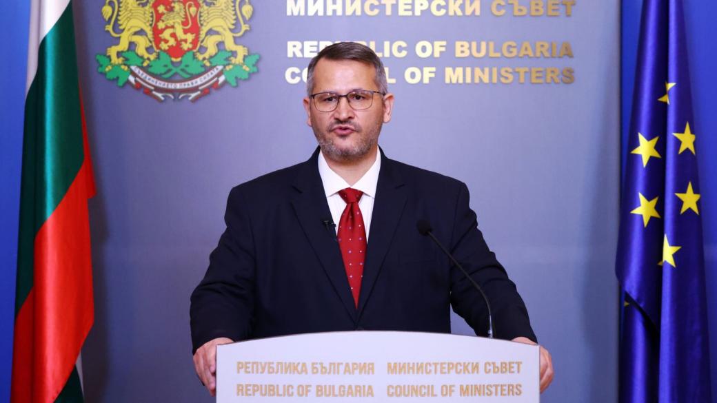 Христанов закрива „Магазини за хората“