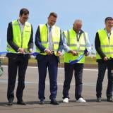 Летище Бургас заработи след ремонта на най-дългата писта на Балканите (Снимки)