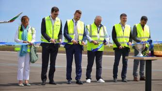 Летище Бургас заработи след ремонта на най-дългата писта на Балканите (Снимки)