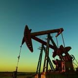 Цената на петрола „Брент“ скочи над 125 долар