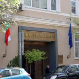 Доверието е в местната власт, но парите са в централната