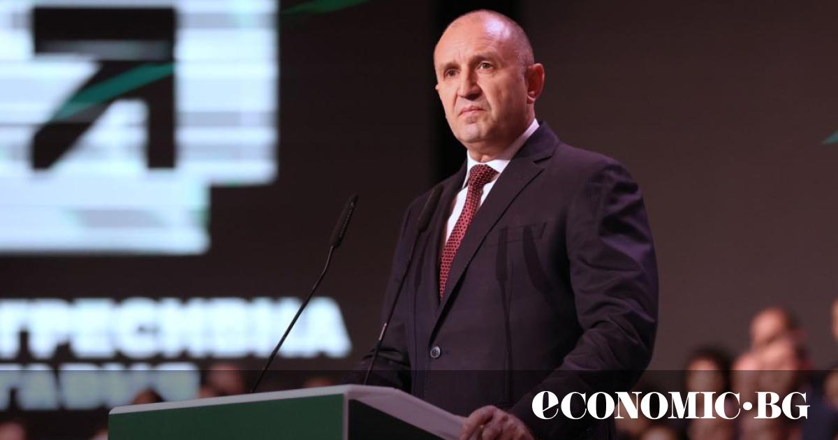 Премиер, 4-ма заместник министър-председатели и 18 министри. Това е съставът