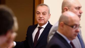 „Реалната картина на дефицита“: Гълъб Донев представя Бюджет 2026 до месец