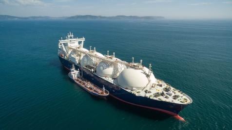 Shell ще достави на „Булгаргаз“ един товар LNG по договора с „Боташ“
