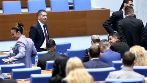НС прие на първо четене „справедливата цена“ и двойни глоби за търговците