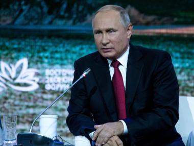 Руският парламент одобри закон, позволяващ на Путин да нахлува в други държави