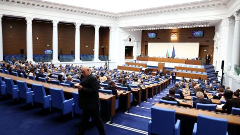 Парламентът отложи приемането на антиинфлационните закони за „калибриране“