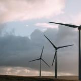 Енергиен преход: Узбекистан присъедини 5600 MW слънчеви и вятърни проекти