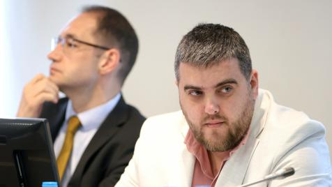 Започна синдикален отпор срещу опитите за свиване на администрацията