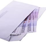 Заплата 100 000 евро в Европа: Какво остава след данъците?
