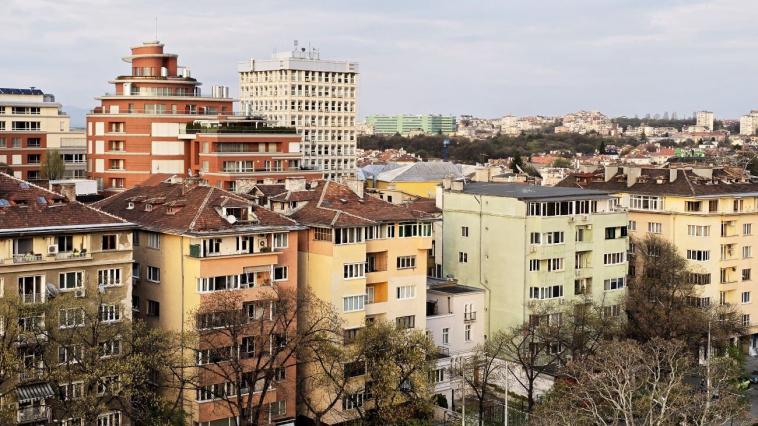 След еврото: БНБ отчита леко охлаждане при ипотечното кредитиране (Графика)