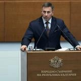 Кабинетът маха Румен Спецов от „Лукойл“