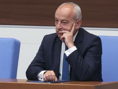 Донев обяви, че „реалният“ дефицит за 2026 г. е 7.4%