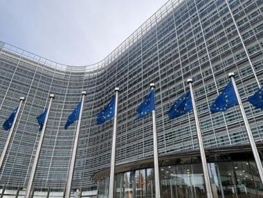 ЕК официално стартира процедура по свръхдефицит срещу България