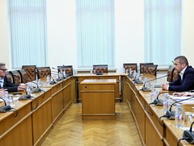 Първите нови влакове на „Алстом“ са в България, но ще возят пътници след края на август
