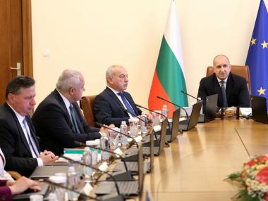 Чакането свърши, хващайте се за работа