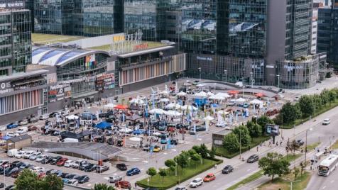 Хиляди посетиха Фестивала на електромобилността в София