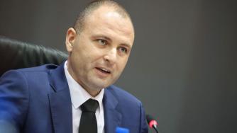 Новият управител на „Лукойл“: Доставките на горива са гарантирани до 1 август