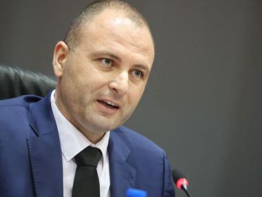 Новият управител на „Лукойл“: Доставките на горива са гарантирани до 1 август