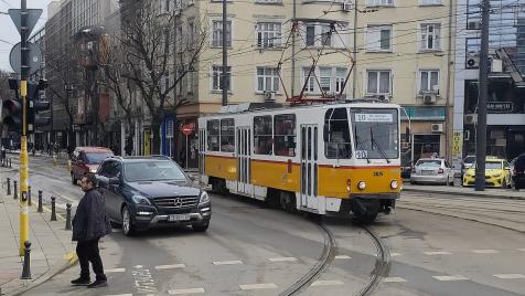 София търси спешно 220 млн. евро за обновяване на градския транспорт