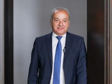 Вечерни новини: Още дълг за България; НАП с нов директор