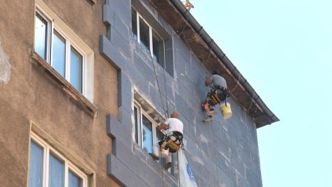 Фондът за декарбонизация тръгва с фокус върху къщите и бизнеса