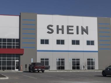 Нова такса от 1 юли: Как се променя пазаруването от Shein и Temu