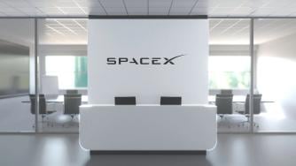 SpaceX купува популярния AI асистент за програмиране Cursor