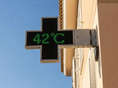 Загубите на БВП могат да са между 5% и 7% заради екстремни горещини в Европа