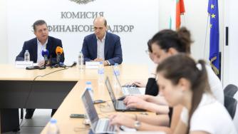 „Доста тревожно“: „ДаллБогг“ опитал тайно да продаде пенсионното си дружество