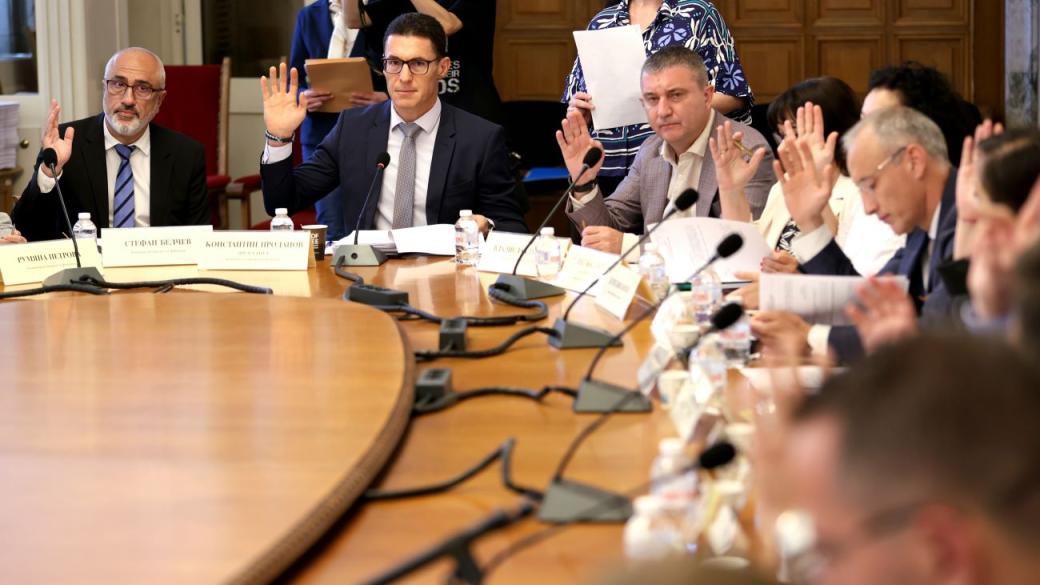 Ресорната комисия разглежда „бюджета на реалността“ за 2026 г.