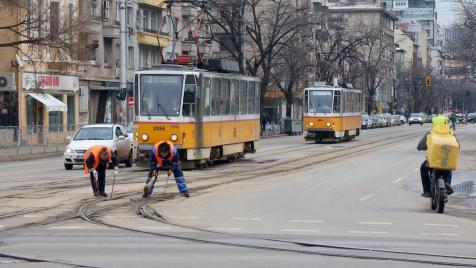 Столична община осигурява спешно €42 млн. евро за нови трамваи, тролеи и електробуси
