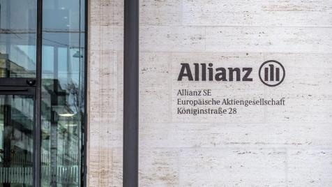 Allianz съкращава 1800 служители в цяла Европа