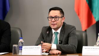 България няма пари да строи военните заводи с „Райнметал“