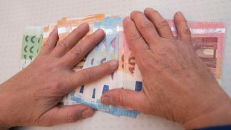 Пореден опит за „квазинационализация“ на пенсиите застрашава 4.5 млн. българи
