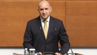Радев: Ще намалим дефицита без да режем социални разходи и да замразяваме пенсии
