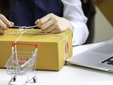 ЕК глоби AliExpress с рекордните €550 млн. заради незаконни и опасни продукти