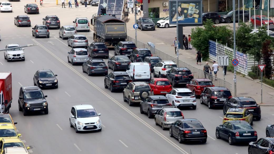 В България скоро ще има повече автомобили, отколкото пълнолетни хора