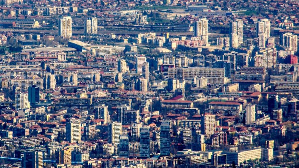 Ипотечното кредитиране в България продължава да се охлажда (Графика)
