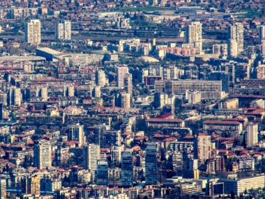 Ипотечното кредитиране в България продължава да се охлажда (Графика)