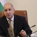 „Лукойл“ в България е заплашен от незабавни американски и британски санкции