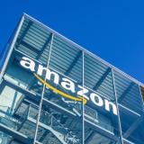 Акциите на Amazon скочиха с 14%, а на Apple паднаха с 9%
